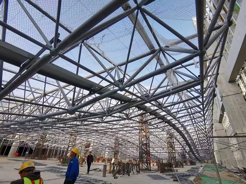 Планетариум со челична конструкција